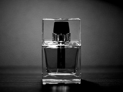 オリジナル香水受注開始